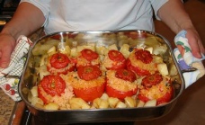 tomato stuffed with rice 13